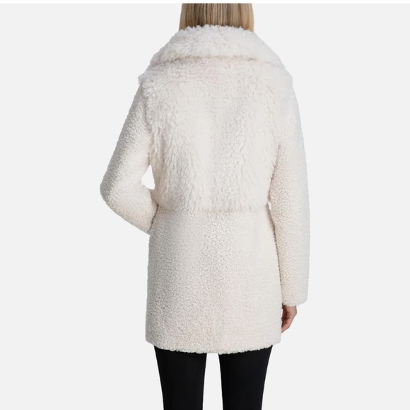 BCBGeneration - Womens Faux Fur Teddy Coat - Picture 2 of 8